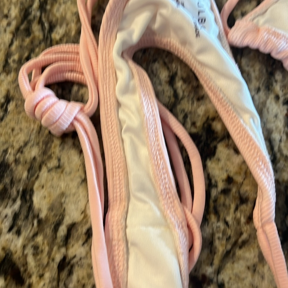 Coulbourne Bikini Set NWT Size Small/Large - Picture 11 of 11